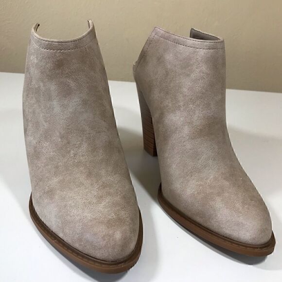 10 SHOWDAZZLE Tan Mules EUC - Picture 1 of 7